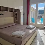Casa Sinzias Con Piscina 9 Posti Letto Castiadas