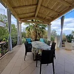 Casa Sinzias Con Piscina 9 Posti Letto