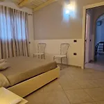 Casa Sinzias Con Piscina 9 Posti Letto Castiadas