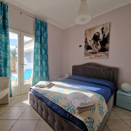 Casa Sinzias Con Piscina 9 Posti Letto Holiday home *