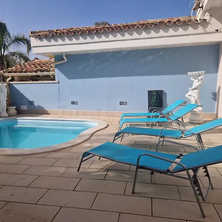 Holiday home Casa Sinzias Con Piscina 9 Posti Letto