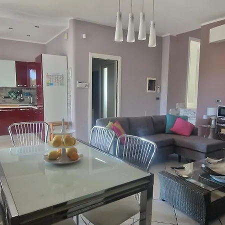 Casa Sinzias Con Piscina 9 Posti Letto