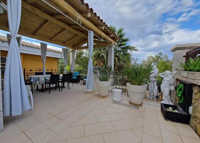 Casa Sinzias Con Piscina 9 Posti Letto Nyaraló